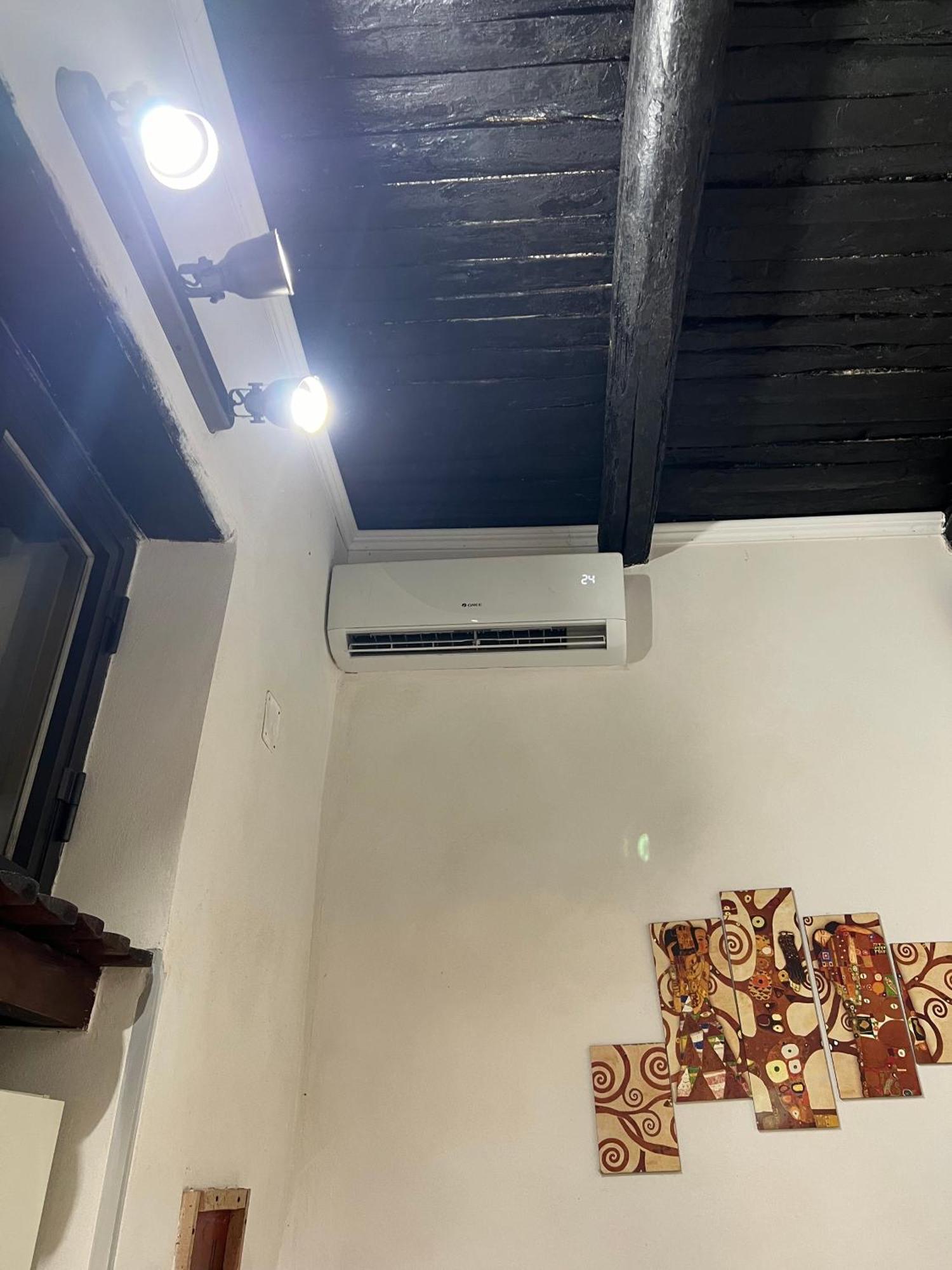 L'Homme Tranquille Apartment Salerno Exterior photo
